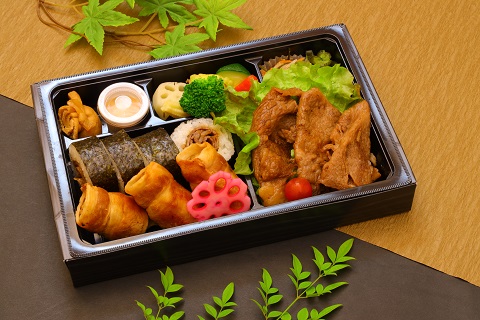 クイーンポーク肉巻きおにぎりと三河牛生姜焼き弁当