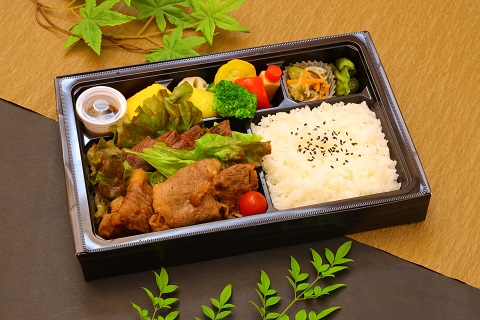 国産牛赤身ステーキと三河牛生姜焼き弁当